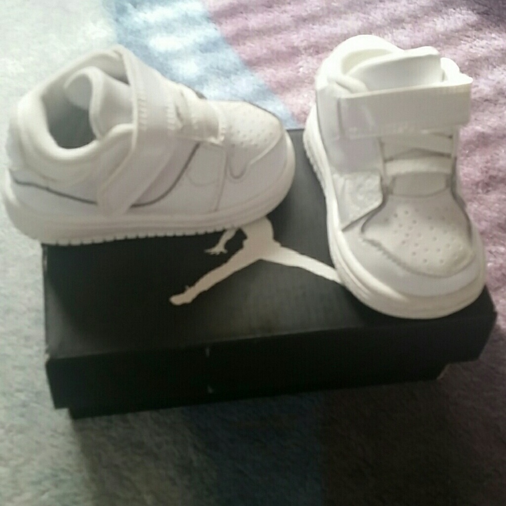 Baby sz 3c jordans wore 5x